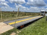 Balança de plataforma metálica instalada